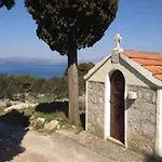 Daire Fragolina Donje Selo na Šolti