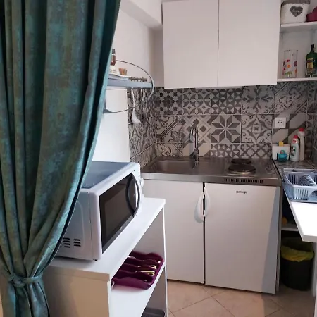 Fragolina Apartman *