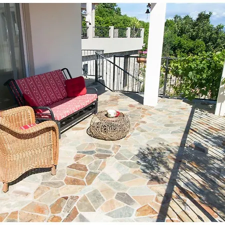 Appartamento Fragolina Donje Selo na Šolti